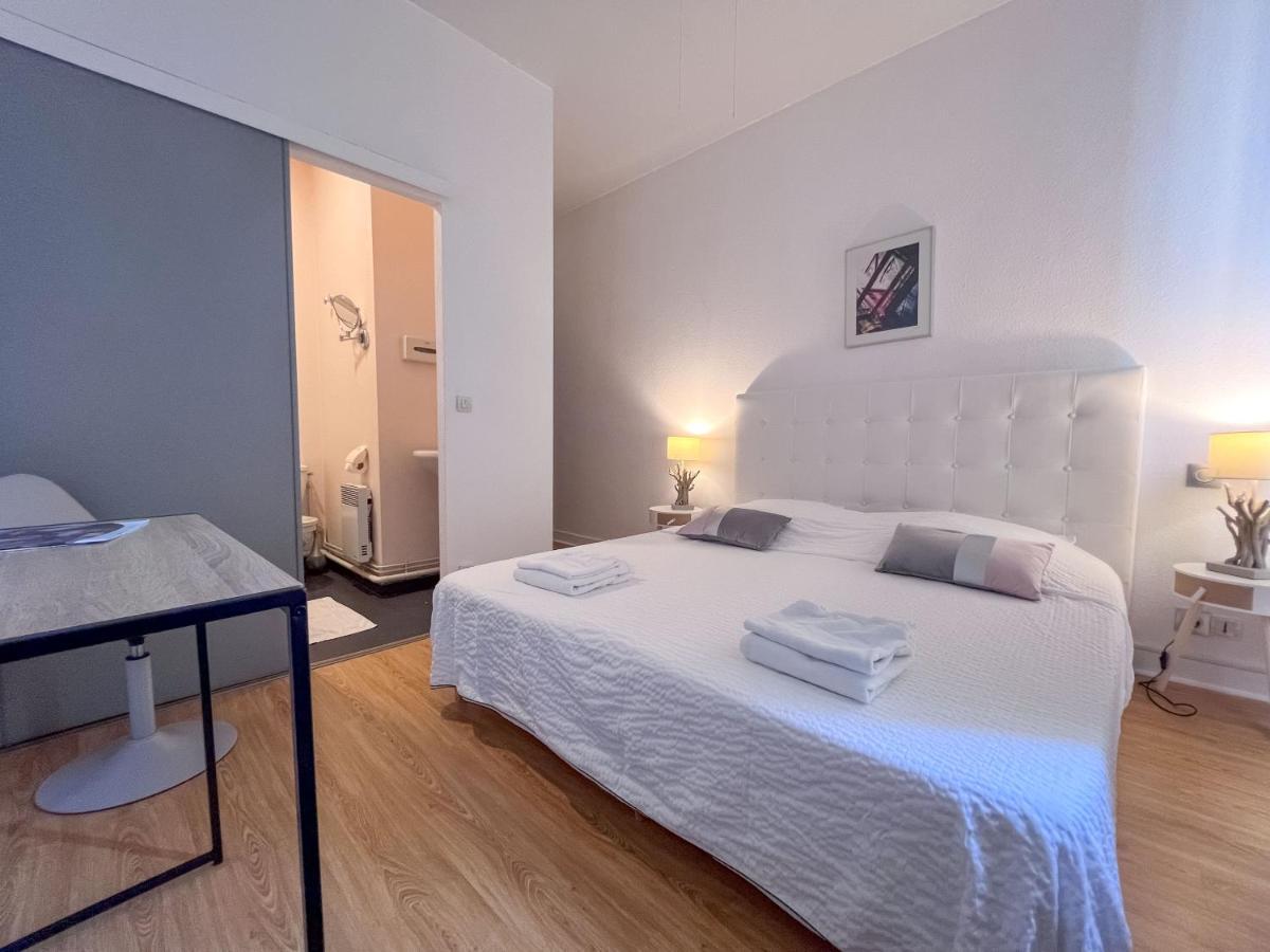 Le B Bed & Breakfast Belves Luaran gambar