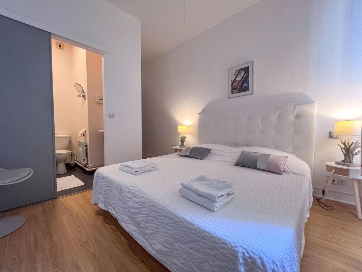 Le B Bed & Breakfast Belves Luaran gambar